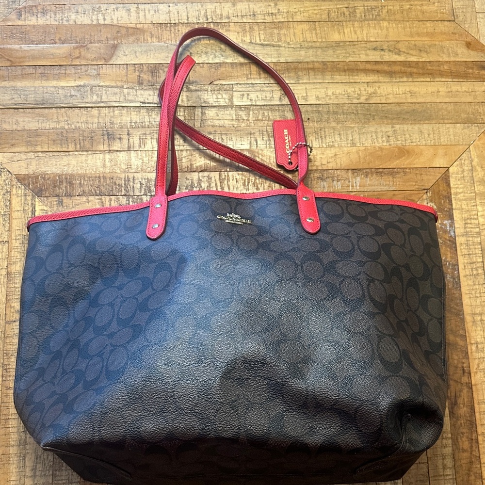 Coach Reversible Tote In Signature Canvas